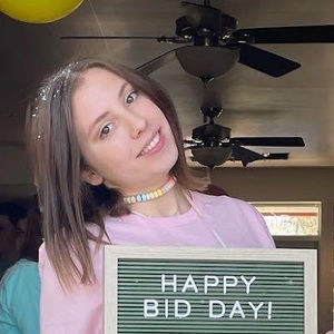 Meet your Posher, Amber